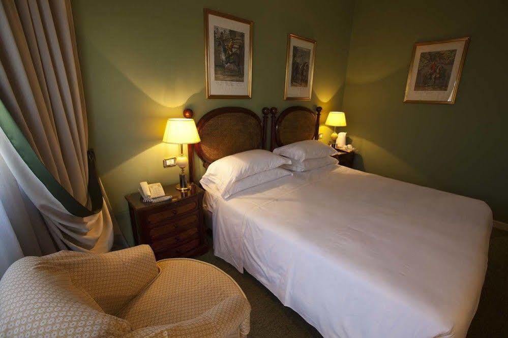 Moevenpick Hotel Bari Zewnętrze zdjęcie