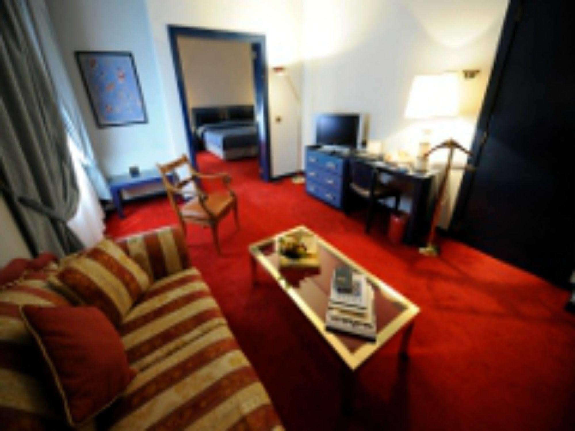 Moevenpick Hotel Bari Zewnętrze zdjęcie